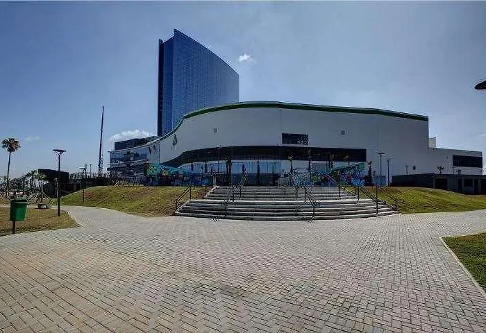 Doubletree By Hilton Hotel