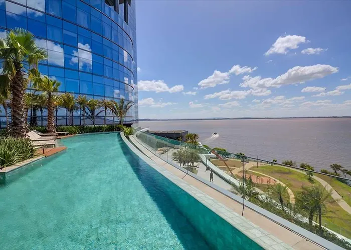 Doubletree By Hilton Hotel
